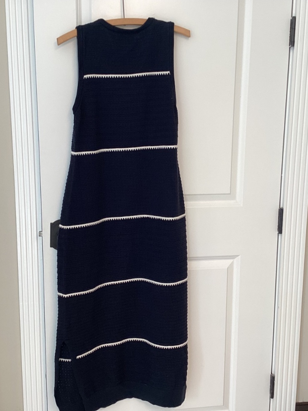 Varley Navy/white Scott scoop neck midi dress size medium - Picture 8 of 8